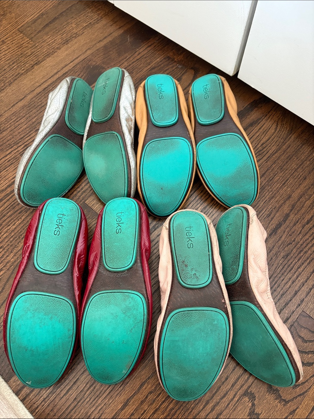 Assorted Tieks Women's Leather Ballet Flats - Silver, Tan, Red, Blush - Size 8 - Picture 5 of 5